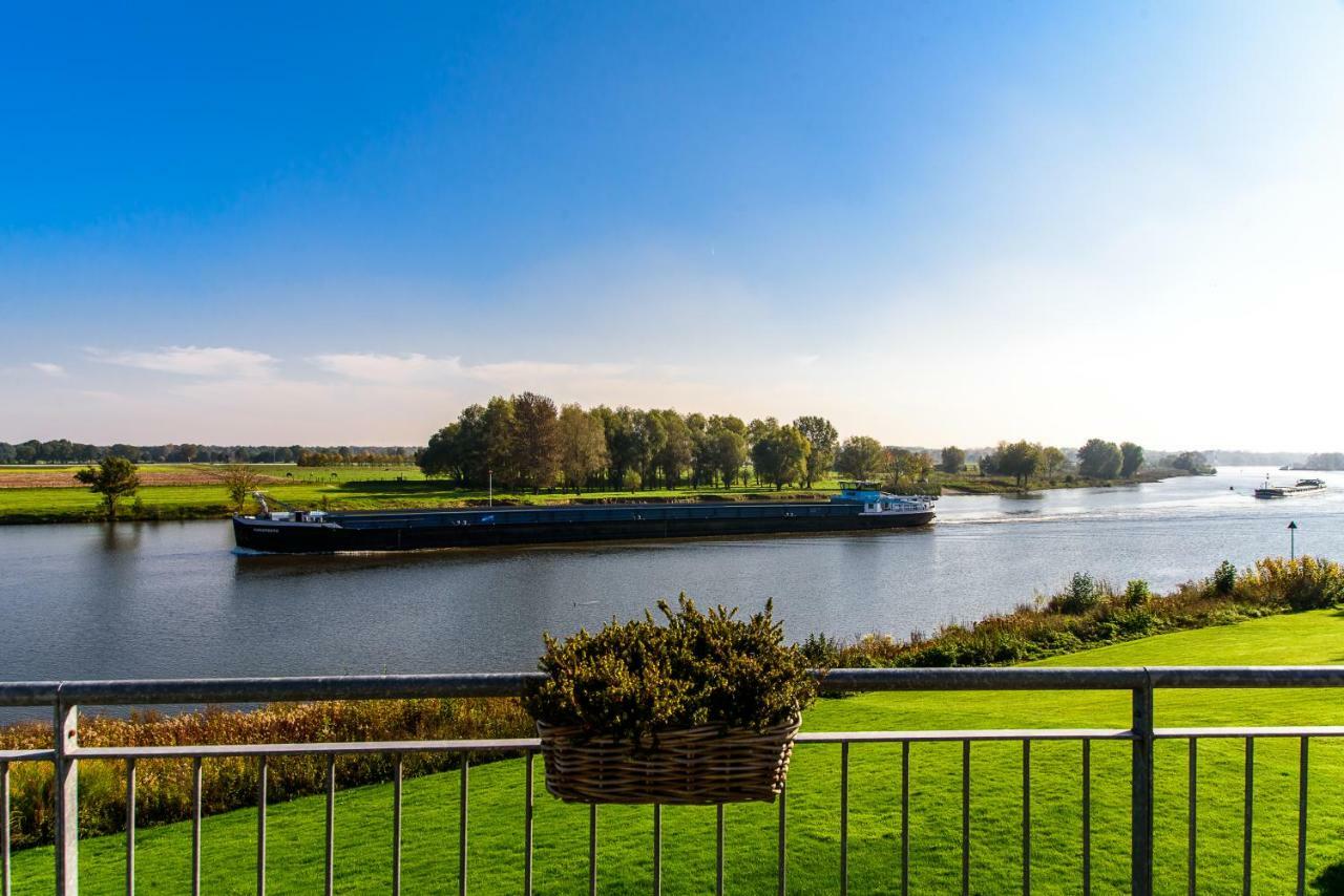 Vakantie Aan De Maas Broekhuizen  Ngoại thất bức ảnh
