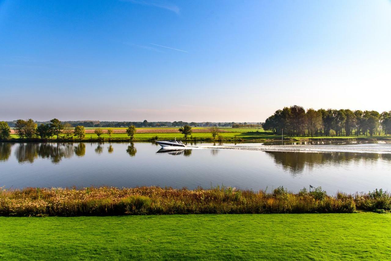 Vakantie Aan De Maas Broekhuizen  Ngoại thất bức ảnh